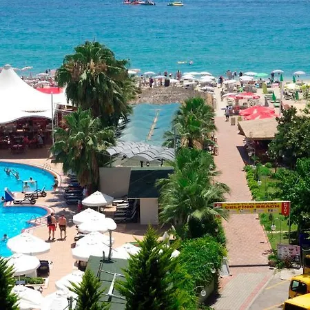 Delfino Boutique מלון 3*