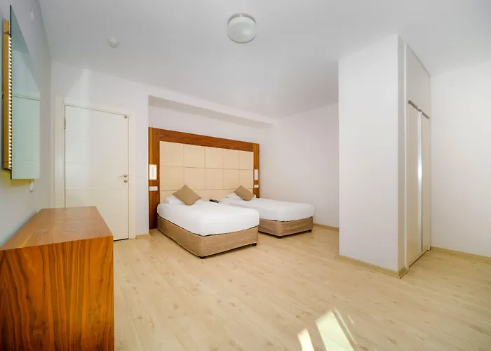 فندق Delfino Boutique 3*