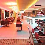 Hotel Delfino Boutique 3*