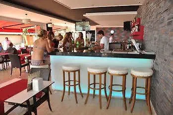 מלון Delfino Boutique 3*